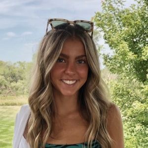 Meet your Posher, Clara